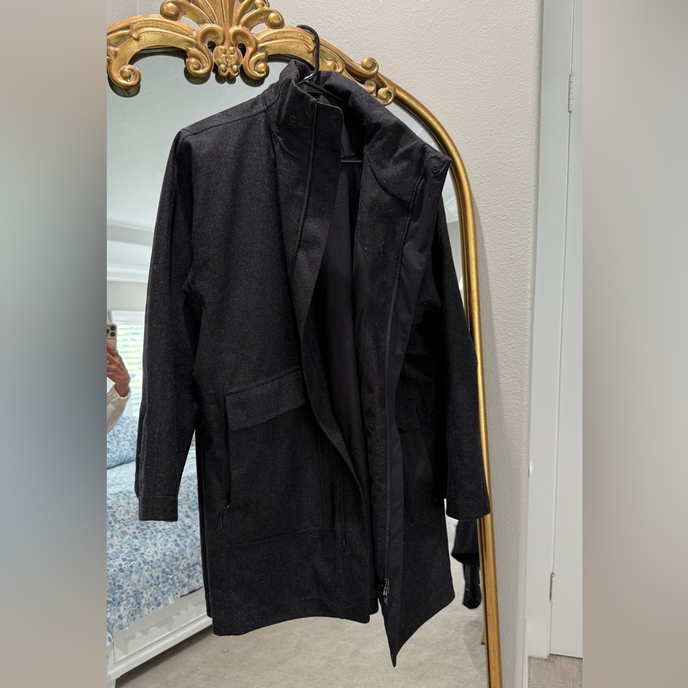 Men’s Lululemon Trench Coat
